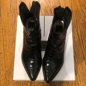 Dolce vita shanta noir crocodile boot